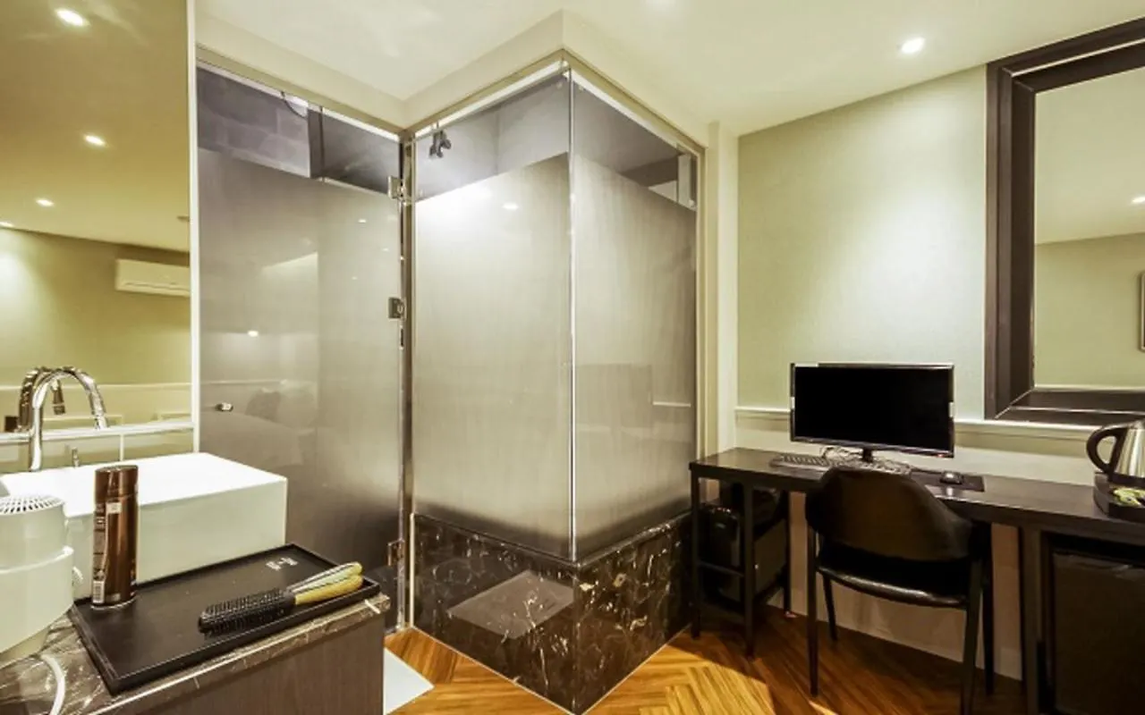 Hotel Bellus Busan