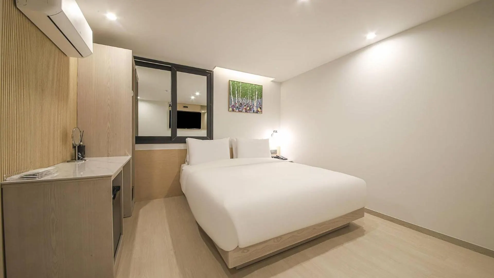 Hotel Bellus Busan South Korea
