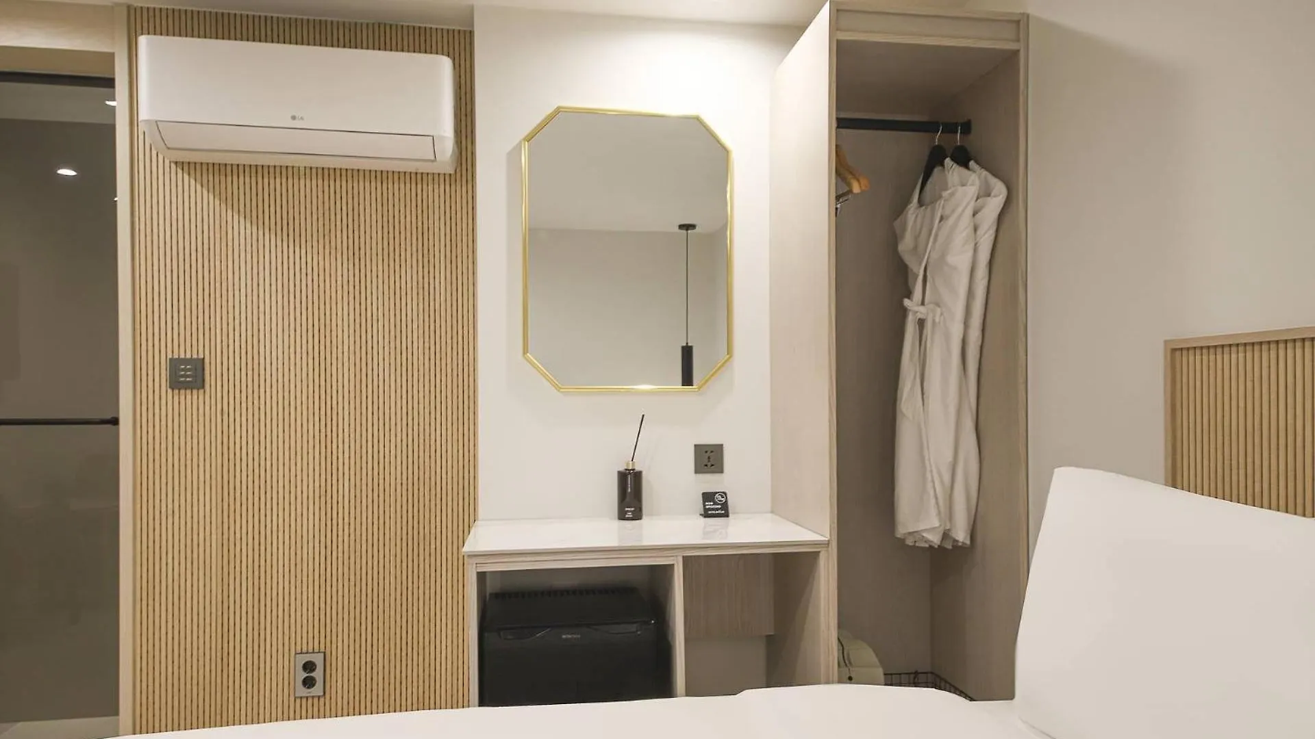 Hotel Bellus Busan