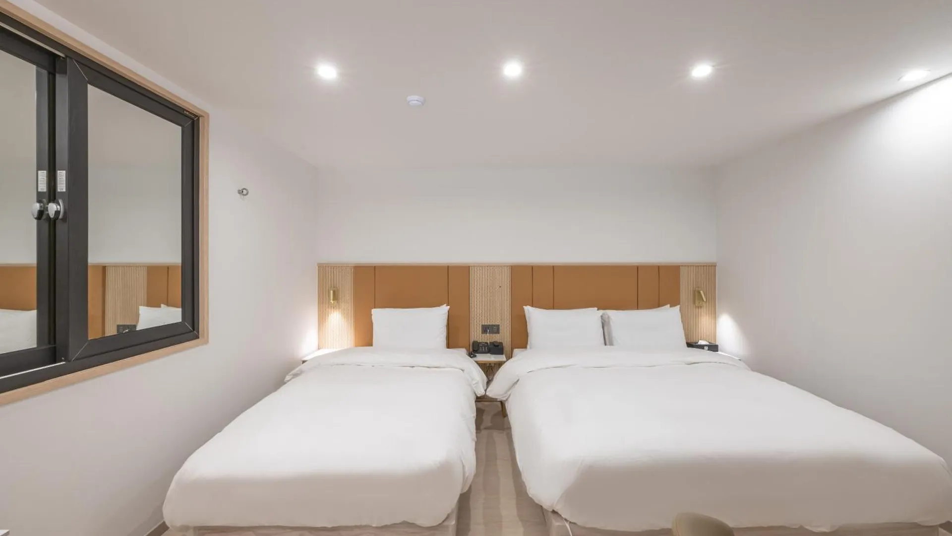 Hotel Bellus Busan 2*,  South Korea