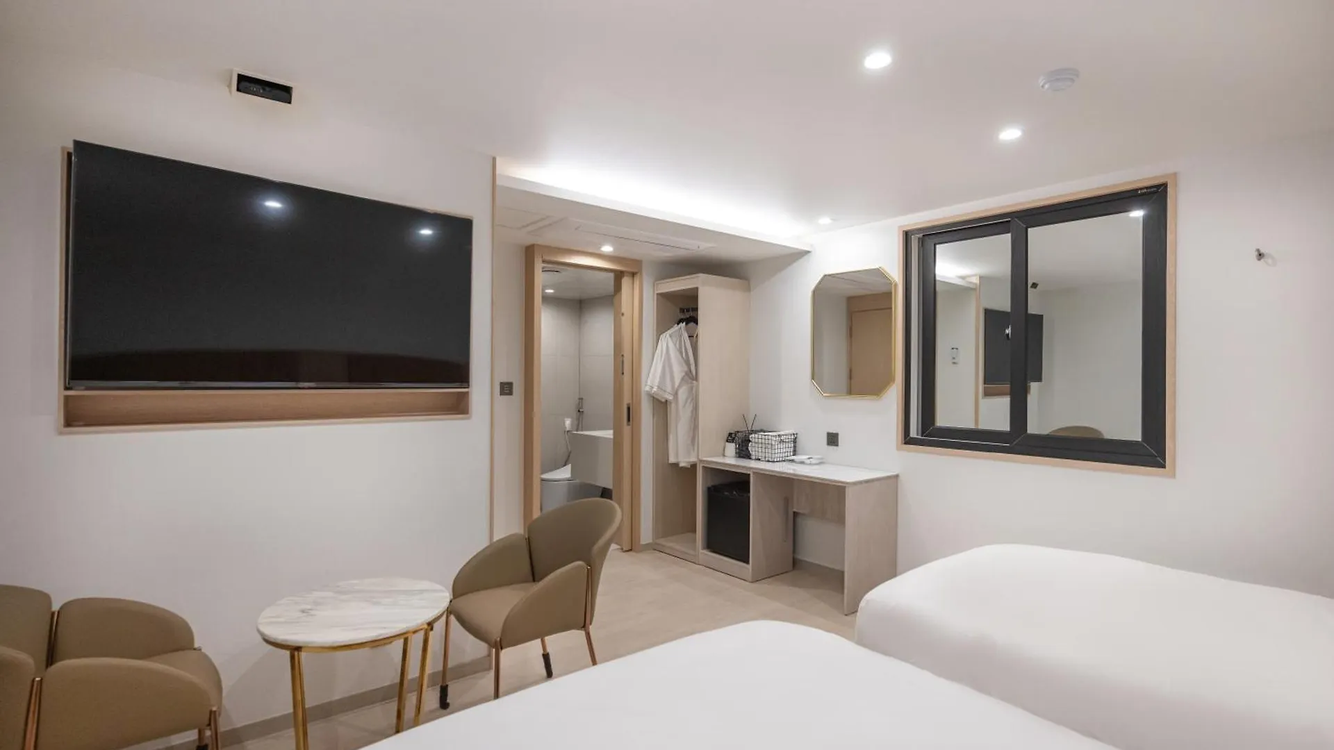 Hotel Bellus Busan